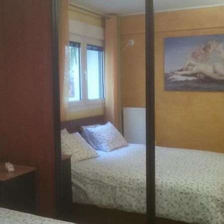 Quiet Apartment In Plaka Atena Exterior foto