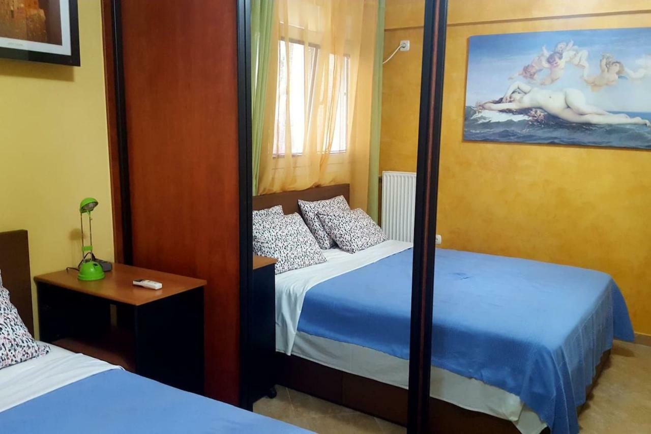 Quiet Apartment In Plaka Atena Exterior foto